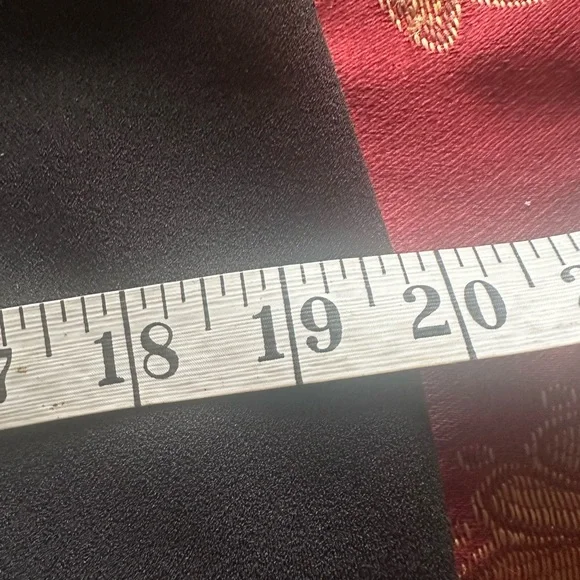 Bebe Sleeveless Feathered-Tail Cocktail Dress Size 10 - Picture 10 of 12